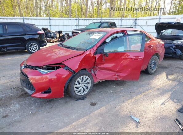 2T1BURHE0JC980466 2018 TOYOTA LL Красный Передняя левая четверть