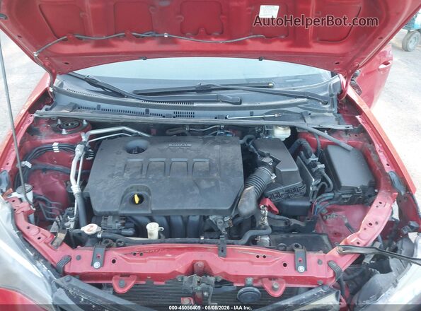 2T1BURHE0JC980466 2018 TOYOTA LL Красный Вид сзади