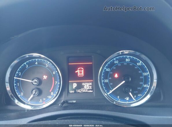 2T1BURHE0JC980466 2018 TOYOTA LL Красный Вид задних сидений