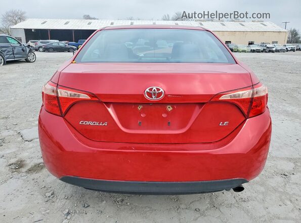 2T1BURHE0KC150071 2019 TOYOTA COROLLA Red Widok z tyłu
