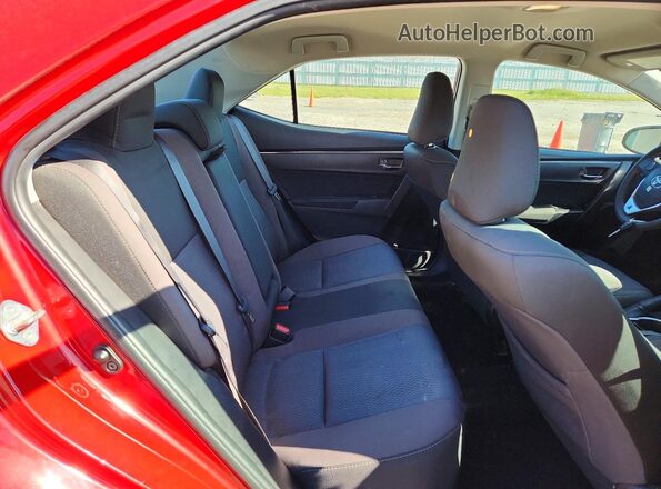 2T1BURHE1JC074701 2018 TOYOTA COROLLA Красный Вид задних сидений
