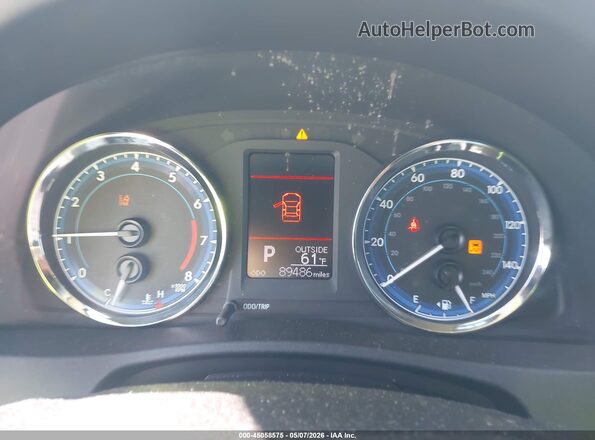 2T1BURHE1KC201951 2019 TOYOTA LL Белый Вид задних сидений