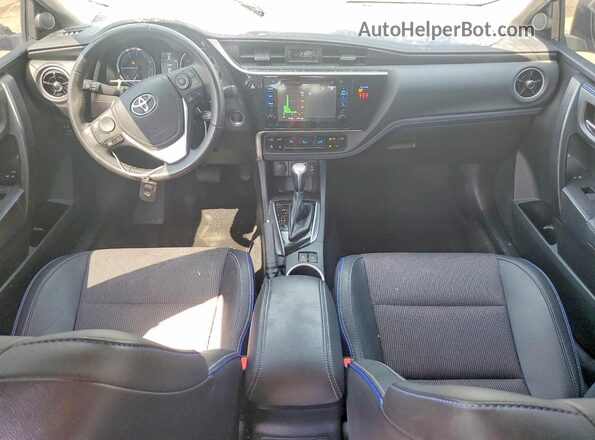 2T1BURHE2JC094729 2018 TOYOTA COROLLA Синий Вид панели приборов