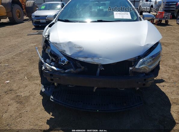 2T1BURHE3GC629513 2016 TOYOTA LL Silver Widok z przodu