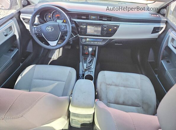 2T1BURHE3GC635568 2016 TOYOTA COROLLA Red Widok deski rozdzielczej