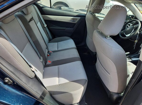 2T1BURHE3HC785620 2017 TOYOTA COROLLA Blue Вид задніх сидінь