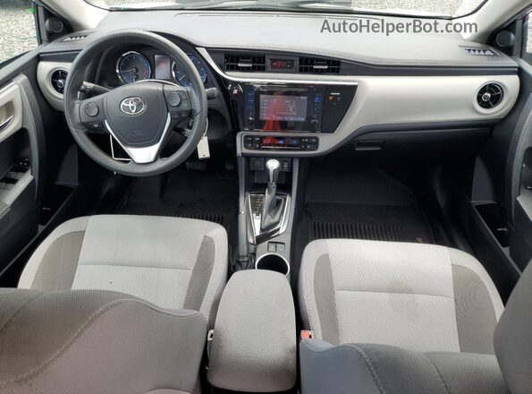 2T1BURHE3HC922409 2017 TOYOTA COROLLA Silver წინა პანელის ხედი