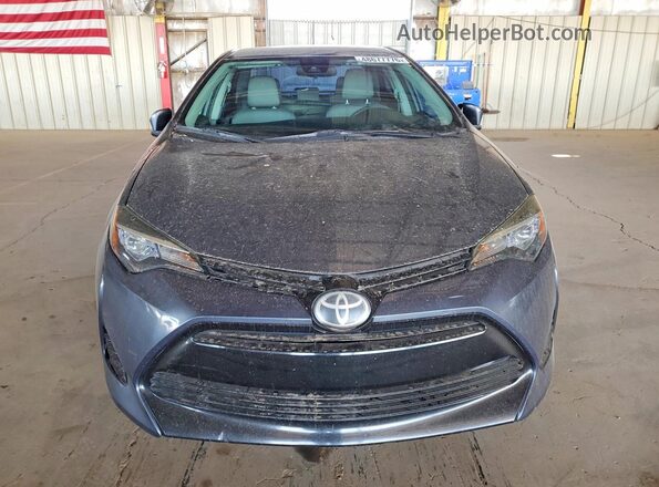 2T1BURHE3HC958407 2017 TOYOTA COROLLA Gray Widok z przodu