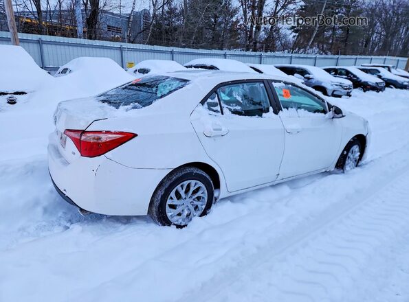 2T1BURHE3JC045247 2018 TOYOTA COROLLA White Հետևի աջ