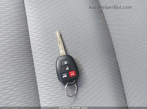 2T1BURHE3JC121114 2018 TOYOTA COROLLA Gray Widok deski rozdzielczej