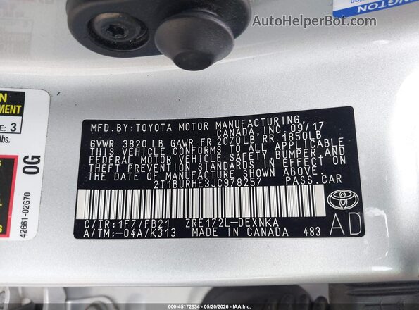 2T1BURHE3JC978257 2018 TOYOTA COROLLA Gray ძრავის განყოფილების ხედი