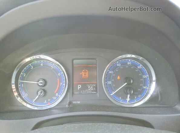 2T1BURHE3JC982082 2018 TOYOTA LL Красный Вид щитка приборов