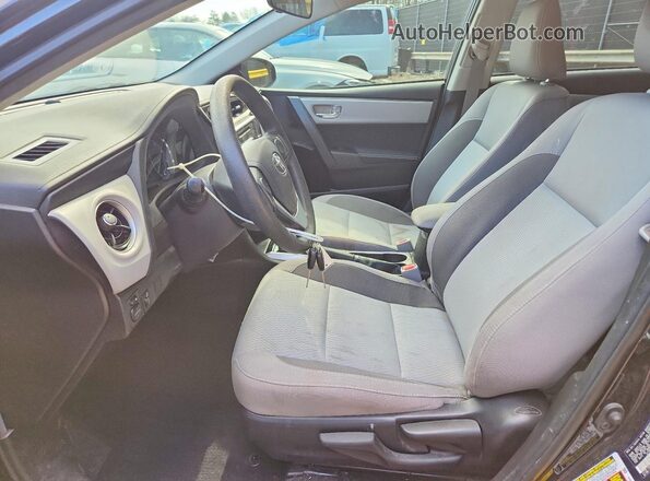 2T1BURHE3KC167947 2019 TOYOTA LL Черный Вид салона спереди
