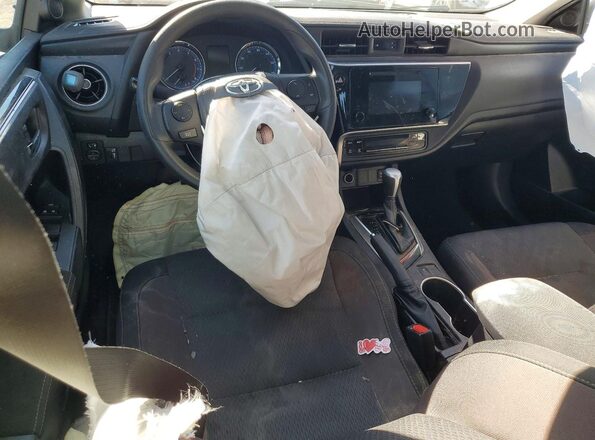 2T1BURHE3KC237785 2019 TOYOTA COROLLA White Vista del salpicadero