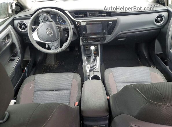 2T1BURHE4HC948923 2017 TOYOTA COROLLA Blue Вид панелі приладів