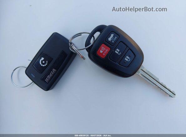 2T1BURHE4JC050425 2018 TOYOTA LL Silver Vista del salpicadero