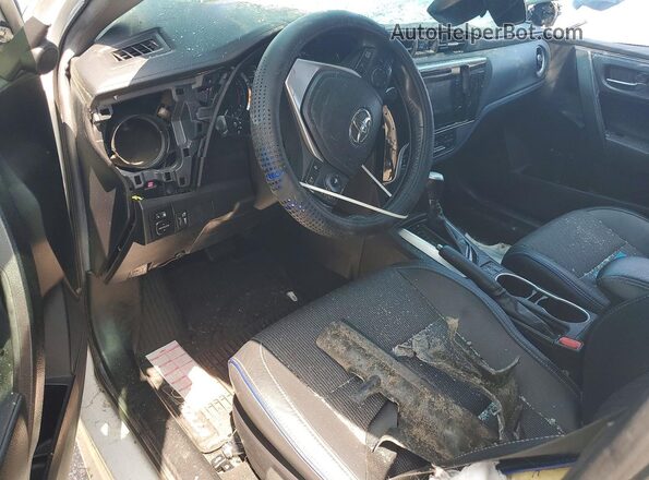 2T1BURHE4KC157010 2019 TOYOTA COROLLA White Вид панелі приладів