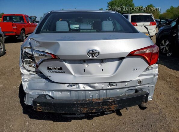 2T1BURHE5KC140409 2019 TOYOTA COROLLA Серебряный Вид сзади