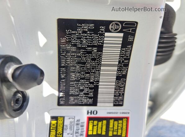 2T1BURHE6GC555228 2016 TOYOTA COROLLA White Widok komory silnika