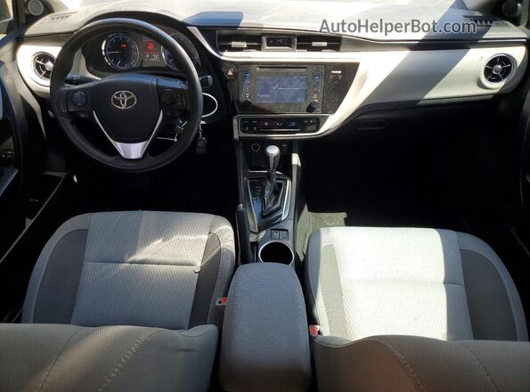 2T1BURHE6HC868541 2017 TOYOTA COROLLA Синий Вид панели приборов