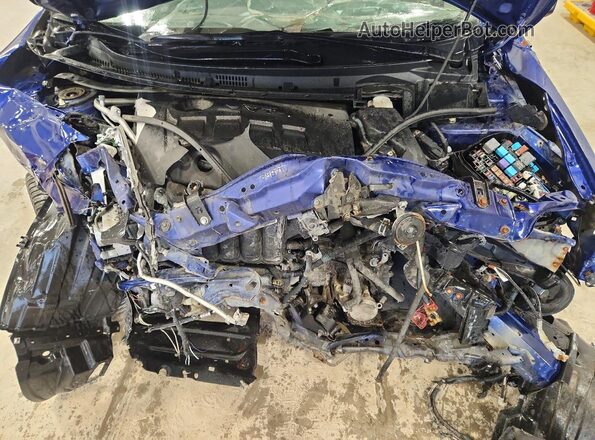 2T1BURHE6HC908228 2017 TOYOTA COROLLA Blue უკანა სალონის ხედი