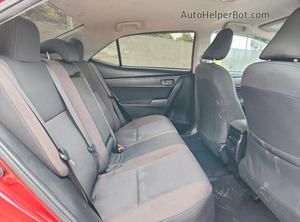 2T1BURHE6JC068375 2018 TOYOTA COROLLA Красный Вид задних сидений