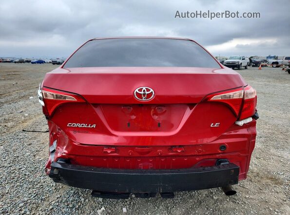 2T1BURHE6JC068375 2018 TOYOTA COROLLA Красный Вид сзади
