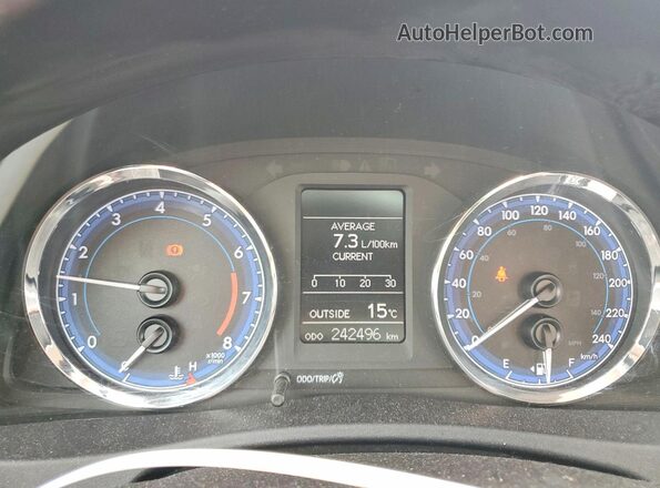 2T1BURHE6JC087332 2018 TOYOTA COROLLA White Vista del cuadro de instrumentos