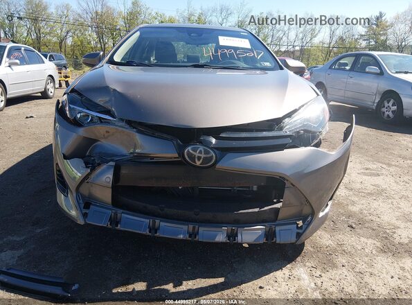 2T1BURHE6JC107370 2018 TOYOTA LL Gold Widok z przodu