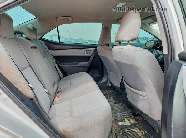 2T1BURHE7GC509469 2016 TOYOTA COROLLA Silver Widok tylnych siedzeń