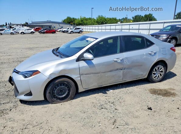 2T1BURHE7HC763281 2017 TOYOTA COROLLA Silver Przód lewy