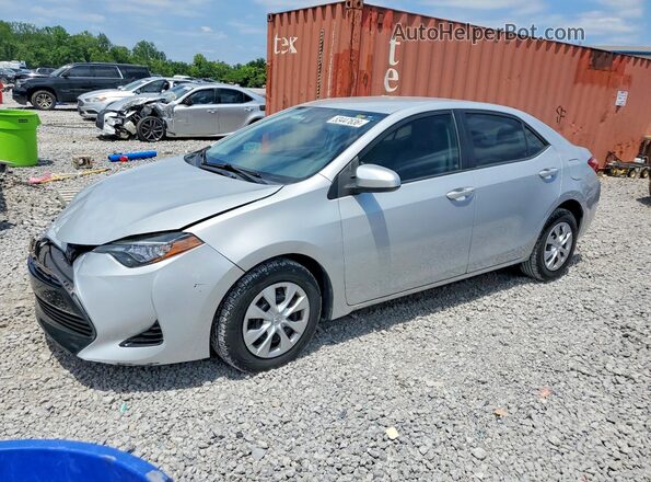 2T1BURHE7HC780212 2017 TOYOTA COROLLA Серебряный Передняя левая четверть