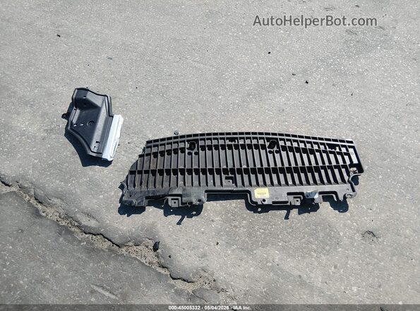 2T1BURHE7JC097769 2018 TOYOTA LL Серый Вид щитка приборов