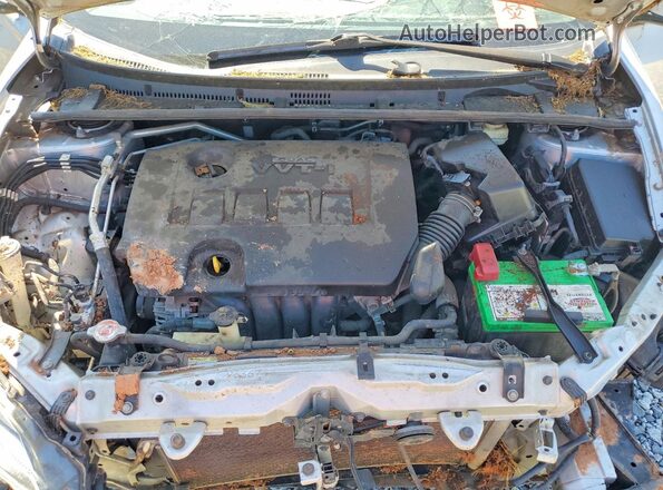 2T1BURHE9HC862720 2017 TOYOTA COROLLA Серебряный Вид задней части салона