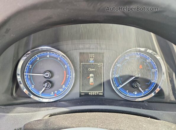 2T1BURHE9JC974651 2018 TOYOTA COROLLA Серый Вид щитка приборов