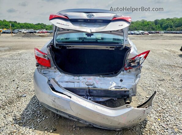 2T1BURHEXGC704496 2016 TOYOTA COROLLA Silver Widok z tyłu