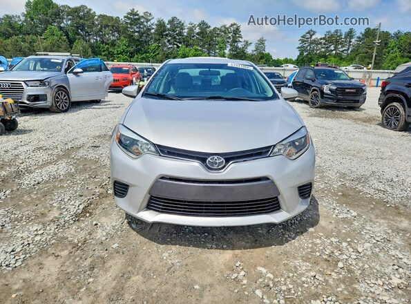 2T1BURHEXGC704496 2016 TOYOTA COROLLA Silver Widok z przodu