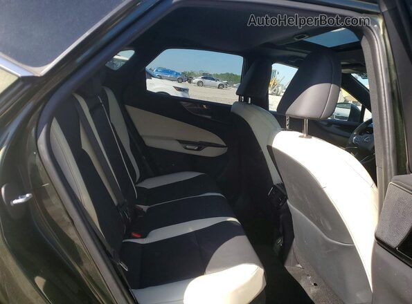 2T2AKCEZ6RC022669 2024 LEXUS NX Green Widok wnętrza z tyłu