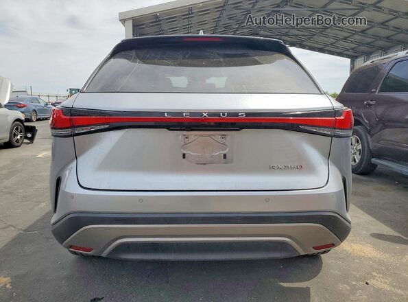 2T2BAMBA0PC001048 2023 LEXUS RX Silver Vista trasera