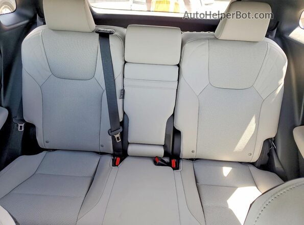 2T2BAMBA2RC046382 2024 LEXUS RX White Vista de los asientos traseros