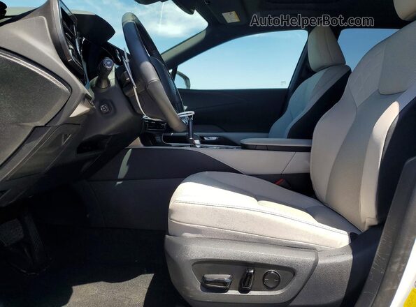 2T2BAMBA2RC046382 2024 LEXUS RX White Vista interior delantera