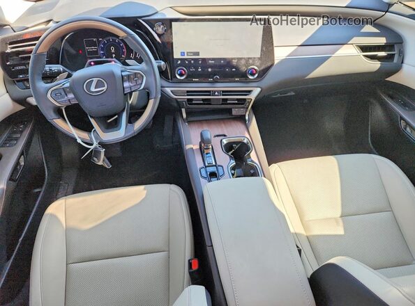 2T2BAMBA3PC011007 2023 LEXUS RX Silver Vista del salpicadero