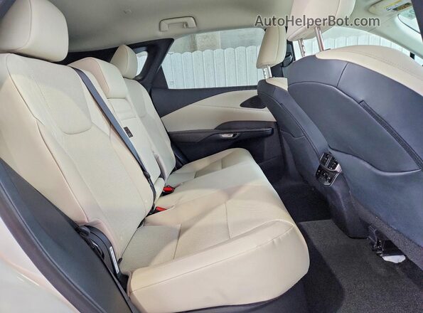 2T2BAMBA3PC019091 2023 LEXUS RX White Rear seats view