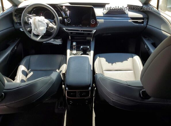 2T2BAMBA8RC042997 2024 LEXUS RX Черный Вид панели приборов