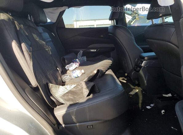 2T2BAMCA5RC068746 2024 LEXUS RX Серебряный Вид задней части салона