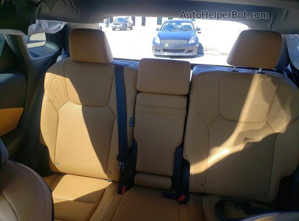 2T2BAMCA8SC123938 2025 LEXUS RX Green Widok tylnych siedzeń