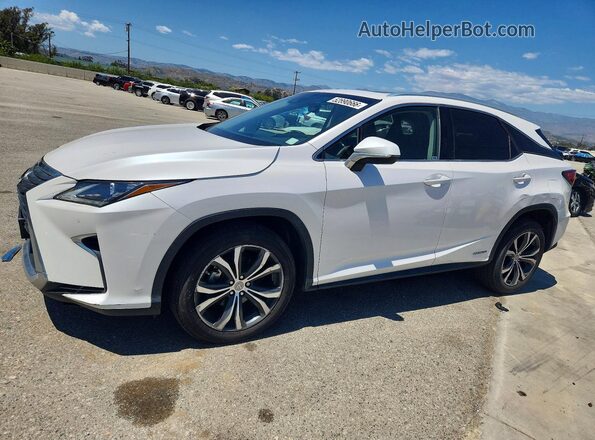 2T2BGMCA6HC014790 2017 LEXUS RX Белый Передняя левая четверть