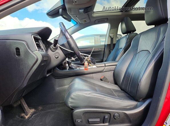 2T2BZMCA2JC155906 2018 LEXUS RX Красный Вид салона спереди