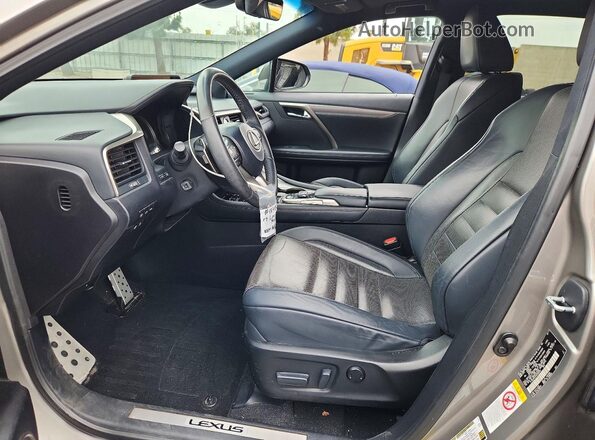 2T2BZMCA4HC095833 2017 LEXUS RX Tan Widok wnętrza z przodu