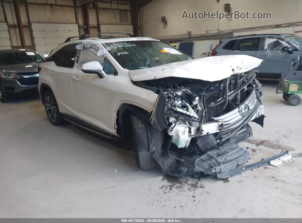 2T2BZMCA6HC085174 2017 LEXUS RX 350 Белый Передняя правая четверть